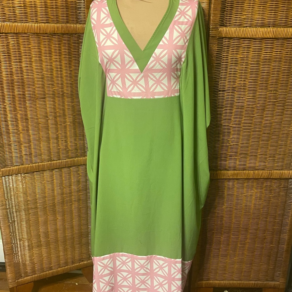 The Oblong Box Shop TOBS Breeze Block Caftan Green Pink S / L